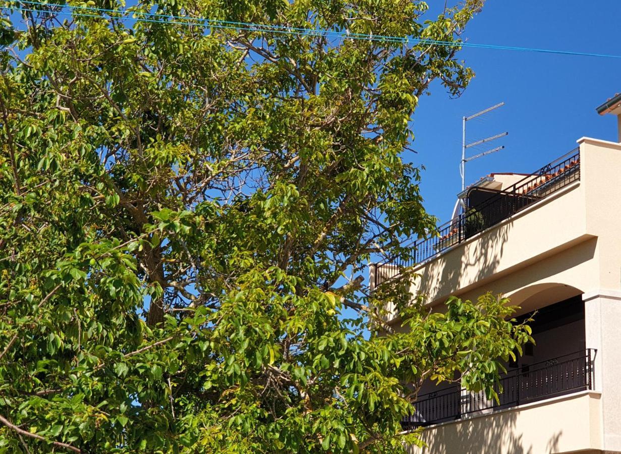 Boutique Rooms Mare Fabulas Rovinj Exterior foto